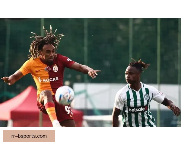 伊卡尔迪重伤赛季报销震动足坛加拉塔萨雷争冠计划被迫全面改写前