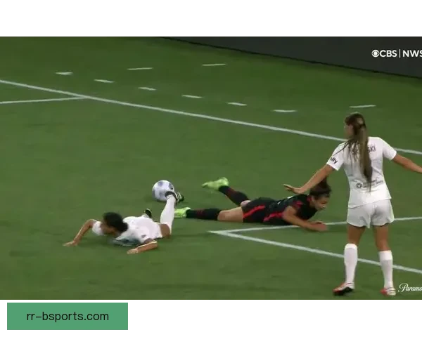 水晶邓恩合同到期转战哥谭FC波特兰荆棘核心免签加盟引关注未来